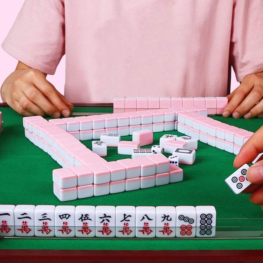 Board Game Mahjong - ミニ麻雀中国の伝統的な麻雀ボードゲーム思考練習家族のおもちゃ精巧に刻まれた数字漢字